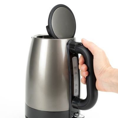 10. Black+Decker BXKE2201E Wasserkocher (2200 W; 1,7 l)