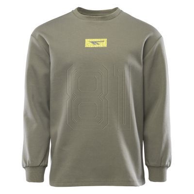 6. Wega Sweatshirt M