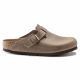 7. Birkenstock Boston Flip-Flops aus geöltem Leder in Tabacco Brown, schmal geschnitten, für Damen/Herren (0960813)