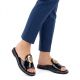 5. Schwarze Damen-Flip-Flops aus Lackleder mit Verzierung M.Daszyński MR2266-5