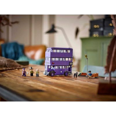20. LEGO HARRY POTTER 76446 Abenteuer an Bord des Fahrenden Ritters