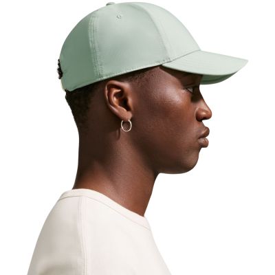 6. Nike Dri-FIT Club Cap Grün FB5371 006