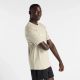 6. New Balance – T-Shirt „Reimagined Graphic M“ MT51506OVN