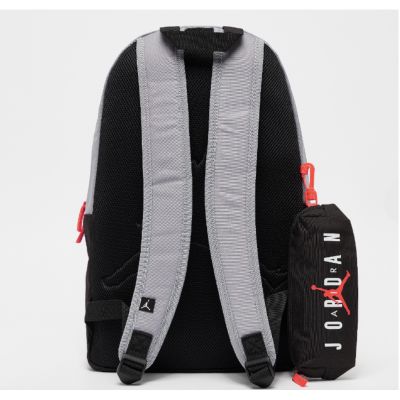 3. Air Jordan Schulrucksack - 9B0503-G0W