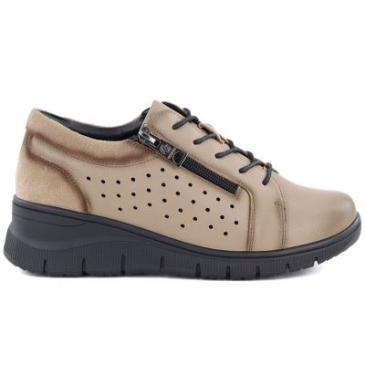 2. Damen-Keilschuhe aus Leder mit durchbrochenem Muster, beige, Vinceza 39977