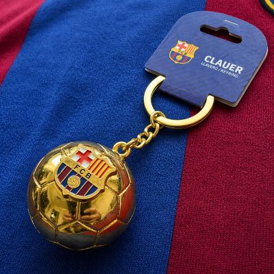 3. Original lizenzierter FC Barcelona Schlüsselanhänger in Form eines goldenen Balls mit dem Wappen B7081