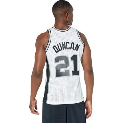 3. Mitchell & Ness Herren San Antonio Spurs NBA Swingman Jersey Duncan SMJYCP19247-SASWHIT98TDU