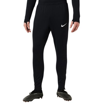 3. Nike Dri-FIT Strike 24 Herrenhose Schwarz FD7574 010