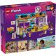 15. LEGO Friends 42677 Hundeleckerli-Bäckerei