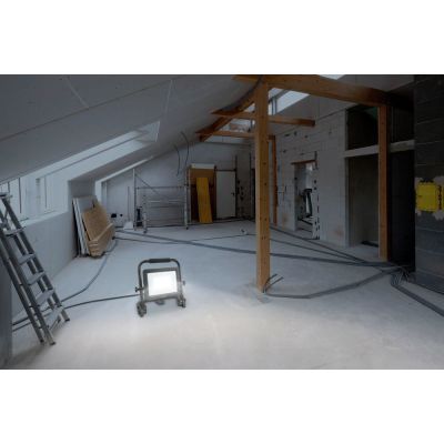 6. Ansmann FL150W-AC Tageslichtweiße Industrielampe 16000 lm
