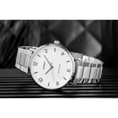 6. Herrenuhr CASIO MTP-VT03D-7BDF + Box