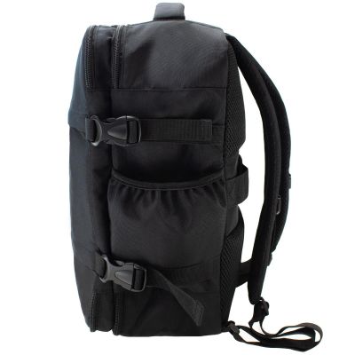 4. Schwarzer Flugzeug-Rucksack mit Laptopfach SEMI LINE
