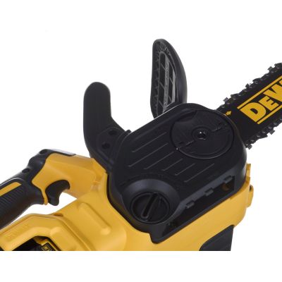 11. DeWalt DCM565P1 Akku-Kettensäge