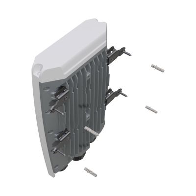 4. Mikrotik CRS504-4XQ-OUT Netzwerkkarte, verwaltetes Layer-3-Fast-Ethernet (10/100) mit PoE-Unterstützung, 1 HE, Weiß
