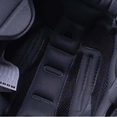 7. Iguana Higni Helm 92800622353