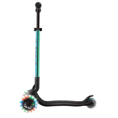 12. PRIMO Faltbarer 3-Rad-Scooter mit Beleuchtung (432-401-4)