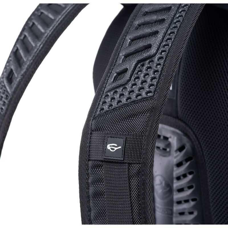 7. Hi-Tec Rals Rucksack 92800617491