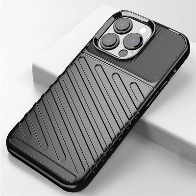 14. Thunder Case Flexibel Robuste Panzer Handyhülle TPU Schutzhülle für iPhone 13 Pro schwarz