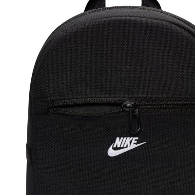 5. Nike Heritage Mini-Rucksack Schwarz IB4348 010