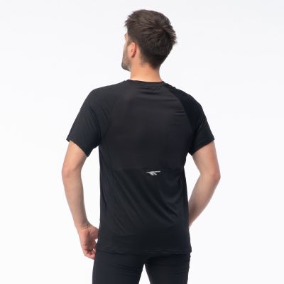 8. Hi-Tec Hine T-Shirt M 92800605610