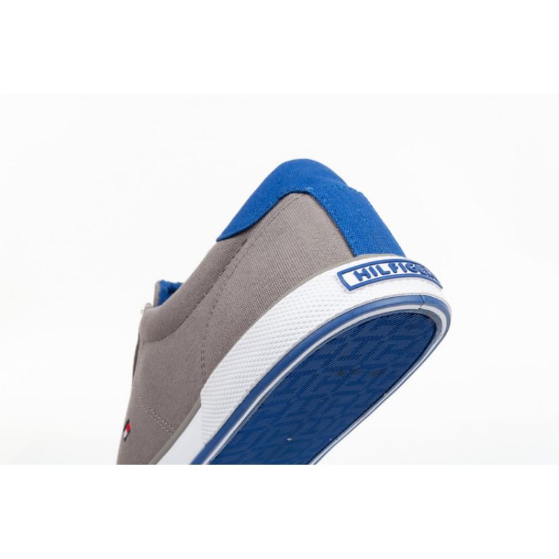 3. Tommy Hilfiger Sneaker M FM0FM00596039