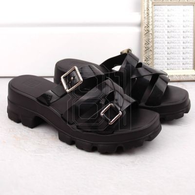 14. Zaxy duftende Flip-Flops mit Absatz in Nude W NN285043 INT2009A