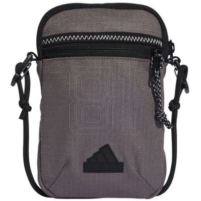 4. adidas CXPLR Kleine Tasche IQ0912