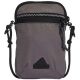 4. adidas CXPLR Kleine Tasche IQ0912