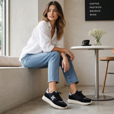 5. Schwarze Plateau-Sneaker Kobbo 100103