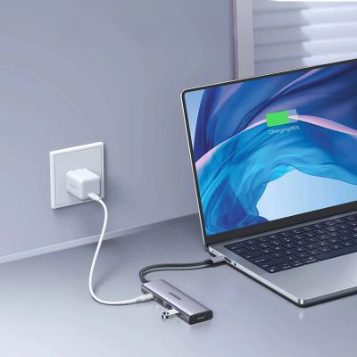 8. HUB Ugreen CM511 15597 5in1 USB-C - USB-C PD / HDMI / 3x USB-A 3.0 - Grau