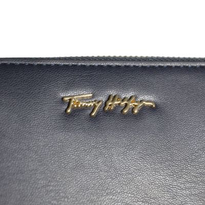 4. Elegantes Damenportemonnaie von Tommy Hilfiger, schwarz – AXW0XW02811C7H
