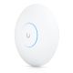 27. Ubiquiti UniFi U7 Pro Max Access Point Wi-Fi 7 2,4 GHz (2x2)/5 GHz (4x4)/6 GHz (2x2) PoE+ 1x2,5 G