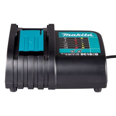3. Makita DC18SD Akkuladegerät
