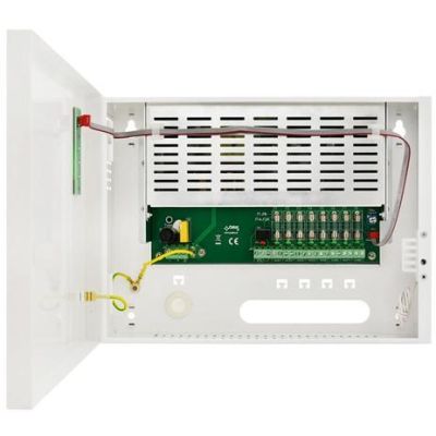 2. STABILISIERTES SCHALTNETZTEIL FÜR 8 HD-KAMERAS Pulsar HPSDC-12V8X1A 12V/8A/8×1A/TOPIC