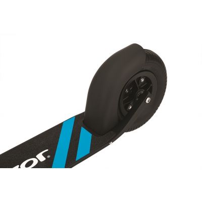 2. Razor A5 Air Scooter 13073005 (Schwarz)