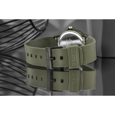 6. CASIO MQ-24UC-3BDF Uhr + Box