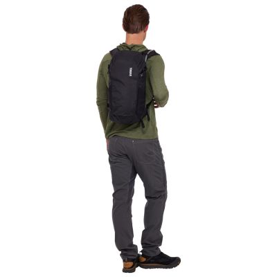 3. Thule Alltrail TAHP216 Schwarzer Rucksack, Reiserucksack, Schwarzes Polyester