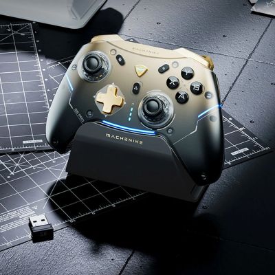 2. Machenike G5Pro Flagship Wireless Game Controller mit Gyro-Ladestation und Tastenbelegung – Schwarz und Gold