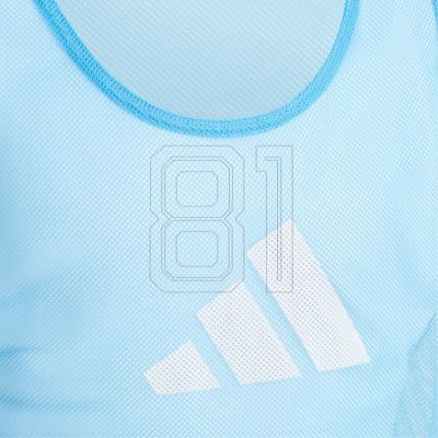 4. adidas Training BIB 24 Jr JF3247 tag