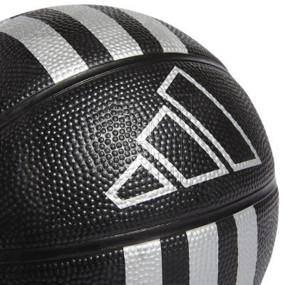 7. adidas 3-Streifen Gummi Mini-Basketball HM4972