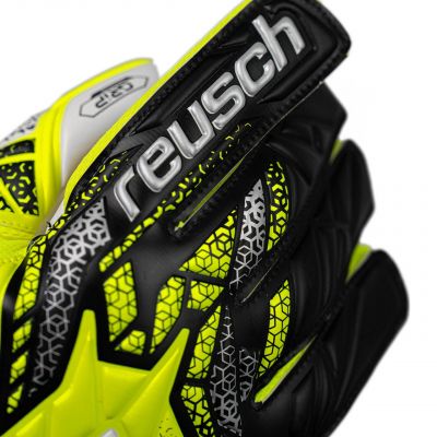5. Reusch Attrakt Grip M 5570815 2014 Torwarthandschuhe