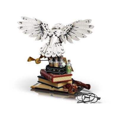 17. LEGO Harry Potter 76391 Ikonen von Hogwarts – Sammleredition