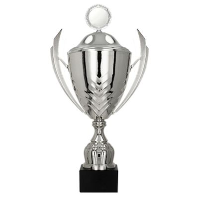 2. Metallbecher mit Deckel