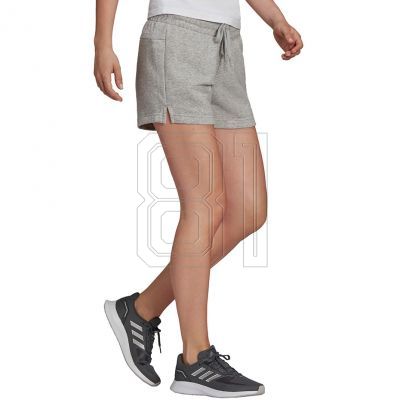 6. Shorts adidas W Lin Ft W H07874