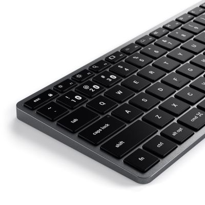 4. Satechi Slim X1 Tastatur – Bluetooth-Tastatur für bis zu drei USB-C-Geräte, US (Space Gray)