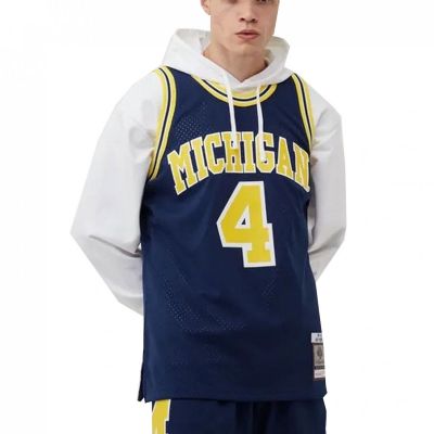 2. Mitchell & Ness NCAA Swingman Road Trikot Michigan1991 Chris Webber SMJY4437-UMI91CWEASBL