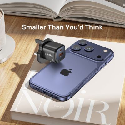 6. UNITEK 2X GAN Wandladegerät USB-C & USB-A 20W Schwarz