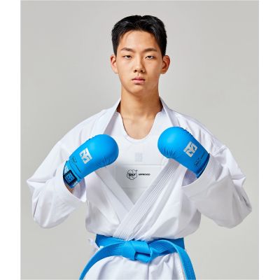 5. Flexibler WKF-Torsoprotektor für Herren im Karate | MOOTO