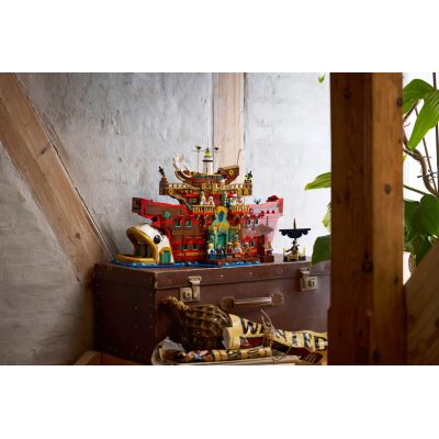 6. LEGO One Piece 75640 Baraties schwimmendes Restaurant
