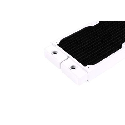 3. Alphacool NexXxoS HPE-30 Radiator 360 mm – weiß